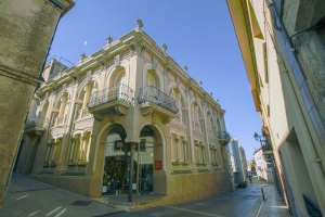 5. Centre Cultural Sala Galà