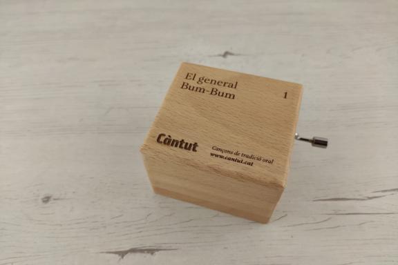'El general Bum-Bum' inicia la col·lecció de capsetes de música del Càntut
