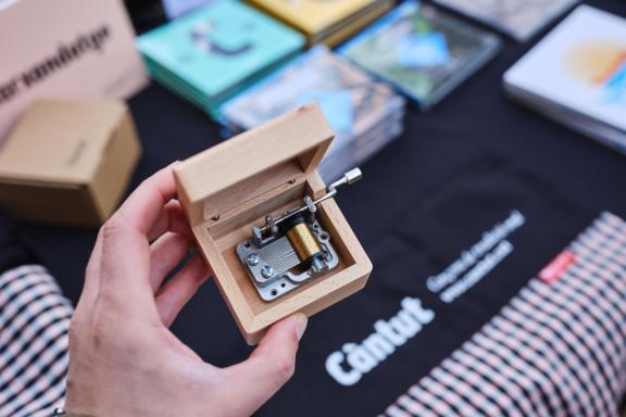 Votacions per la cançó de la segona capseta de música