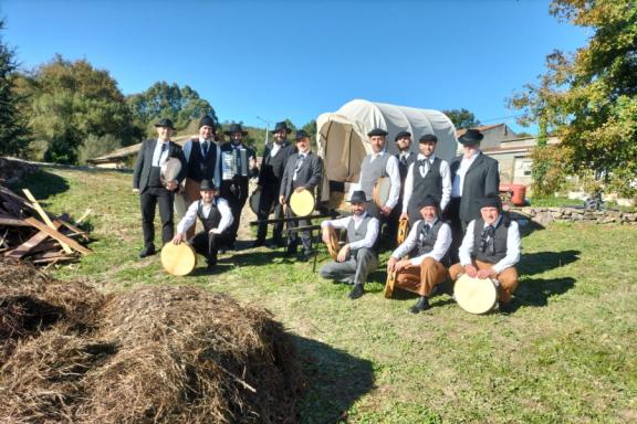 Exhaurides les entrades per Os do Fondo da Barra a l'Hostal Càntut a la Fira