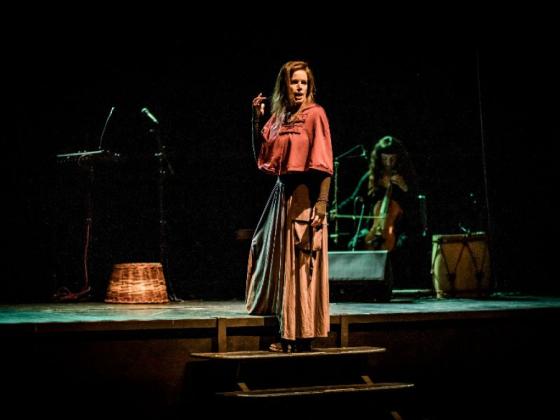 El Bòlit acull l'exposició 'Més lloc per a la fosca', amb diverses veus de l'arxiu del Càntut