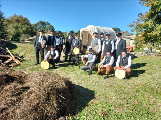 Exhaurides les entrades per Os do Fondo da Barra a l'Hostal Càntut a la Fira